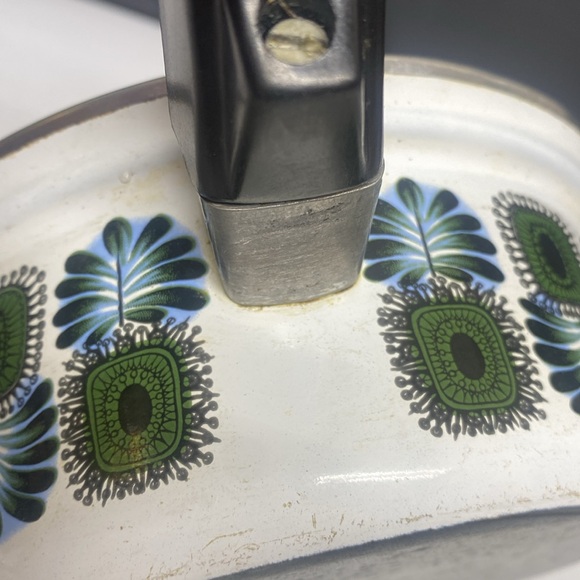 Austria Email Enamelware Pot - Picture 10 of 17